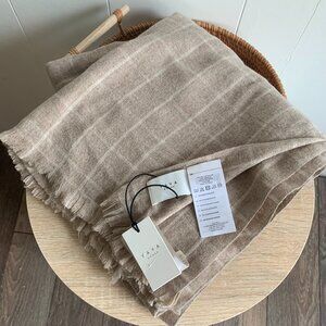 YAYA NWT Scarf